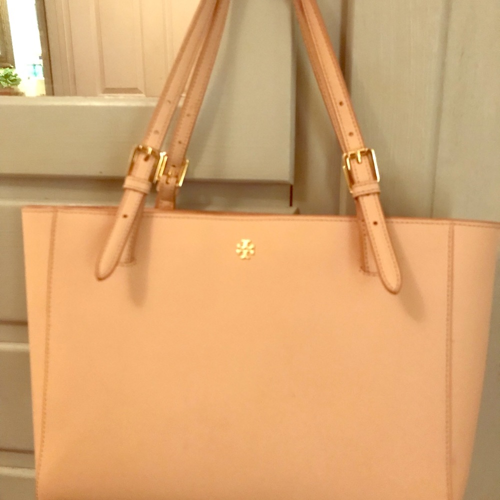 Blush pink Tory Burch purse